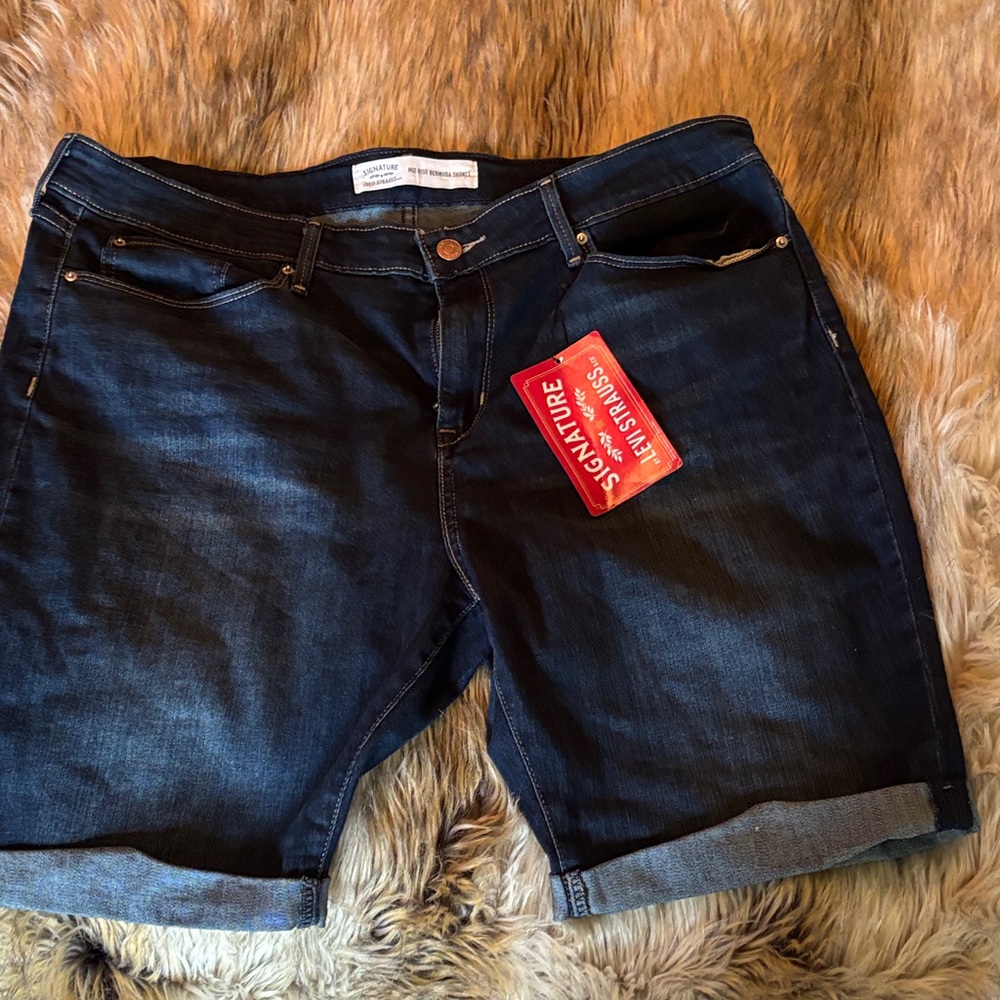 NWT Signature by Levi Strauss Dark Blue Denim Shorts